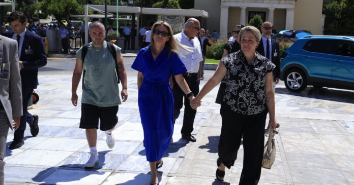 maria-karistianou-maria-ntolka-eurok-1200x630.jpg