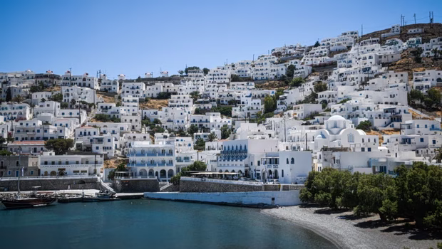 Λειψυδρία: Το μαρτύριο της σταγόνας στα νησιά – Πληρώνουν την άναρχη ανάπτυξη και την έλλειψη υποδομών