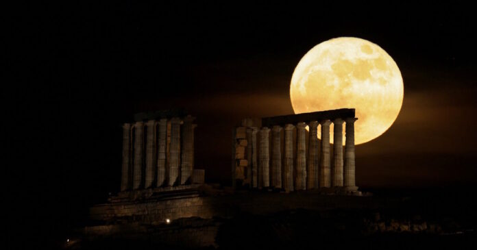 greece-moon-1200x630.jpg