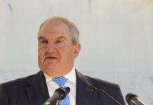 Καραμανλής: «Το νου σας σε όσους είναι υπερβολικά ερωτευμένοι με τον εαυτό τους, με το χρήμα, με την εξουσία»