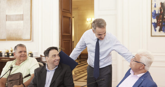 mitsotakis-sillogos-parapligikon-1200x630.jpg