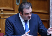 Πιερρακάκης σε Ανδρουλάκη: Στον ανταγωνισμό σας με τον Τσίπρα είστε έτοιμος να εισβάλετε στο Νομισματοκοπείο
