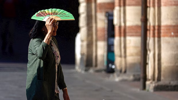 2026-06-20T100133Z_2081750561_RC2KXLAHYLEJ_RTRMADP_5_EUROPE-WEATHER-ITALY-HEATWAVE-620x350.jpg