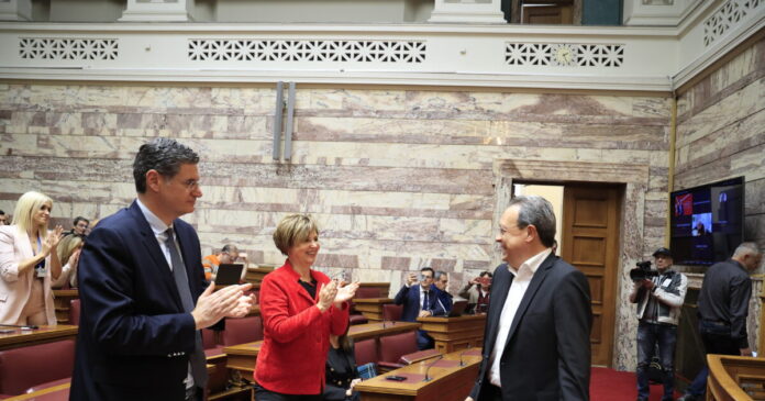 gerovasili-famellos-kalamatianos-eurok-1200x630.jpg