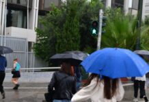 Καιρός: Καταιγίδες, κεραυνοί και χαλάζι μέχρι το Σάββατο – Πορτοκαλί συναγερμός στην Αττική