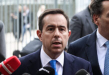 Ο Νότης Μηταράκης επανέρχεται στη θέση του κοινοβουλευτικού εκπροσώπου της ΝΔ