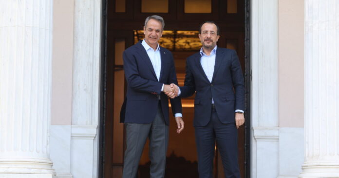 mitsotakis-xristodouylidis-1200x630.jpg