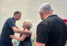 Όταν ο Γιώργος Μπαρτζώκας συνάντησε τη Μάγδα Φύσσα