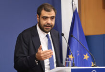 Μαρινάκης κατά Σαμαρά: «Αντί να κάνει βίντεο για το διχαστικό δημοψήφισμα του 2015, επέλεξε να κάνει εναντίον της παράταξης»