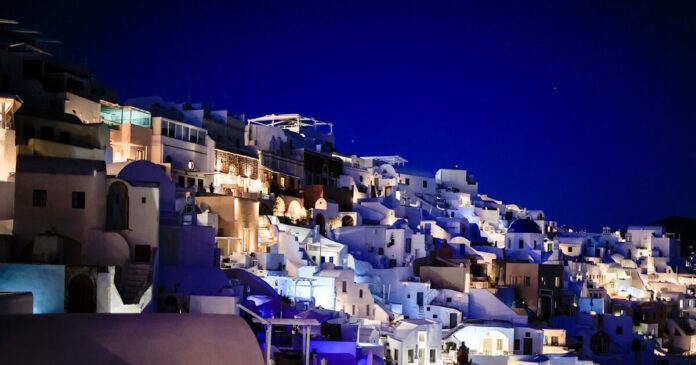 santorini1-1200x630.jpg