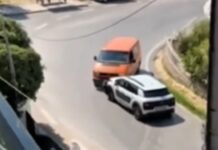 Φορτηγό συγκρούστηκε με αυτοκίνητο που κινούνταν ανάποδα στην λεωφόρο Αθηνών – Ωρωπού, δείτε βίντεο