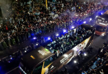 Μουντιάλ: Υποδοχή πρωταθλητών για τους παίκτες της Αργεντινής στο Μπουένος Άιρες – Αποθεώθηκαν από χιλιάδες κόσμου