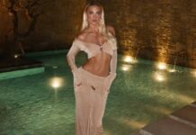 Ιωάννα Τούνη: Απαθανατίζει τον σύντροφό της με τον μικρό Πάρη στις διακοπές τους στην Αντίπαρο