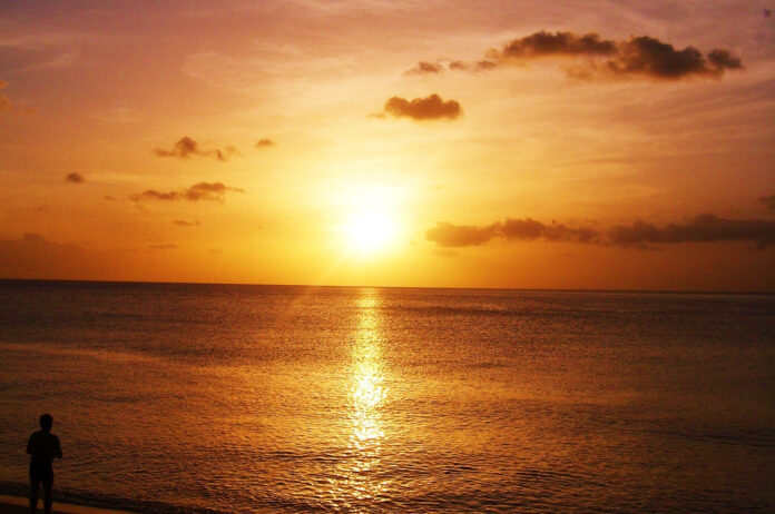 beach-landscape-sea-coast-ocean-horizon-652859-pxhere.com_.jpg
