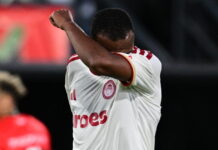 Ναϊμέγκεν – Ολυμπιακός 2-1: «Λύγισαν» με 10 παίκτες στην παράταση και αποκλείστηκαν από το Champions League οι Πειραιώτες
