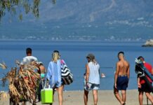 Καιρός: Επιμένουν τα 40άρια μέχρι την Τετάρτη – Το Σάββατο η χειρότερη μέρα του καύσωνα, οι περιοχές που θα είναι «στο κόκκινο»