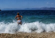 Καιρός: Ζέστη και μελτέμια σήμερα Κυριακή – Ανεβαίνει η θερμοκρασία μέσα στην εβδομάδα