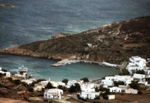 Κίμωλος: «Το μπάνιο είναι εκτός κτιρίου» περιγράφει ο δήμαρχος που είχε κάνει την ηλεκτρολογική πιστοποίηση στο σπίτι της τραγωδίας με τον 17χρονο