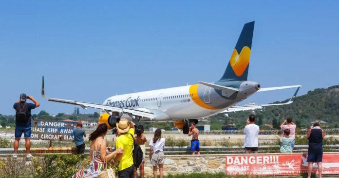 plane-skiathos-10082026-1200x630.jpg