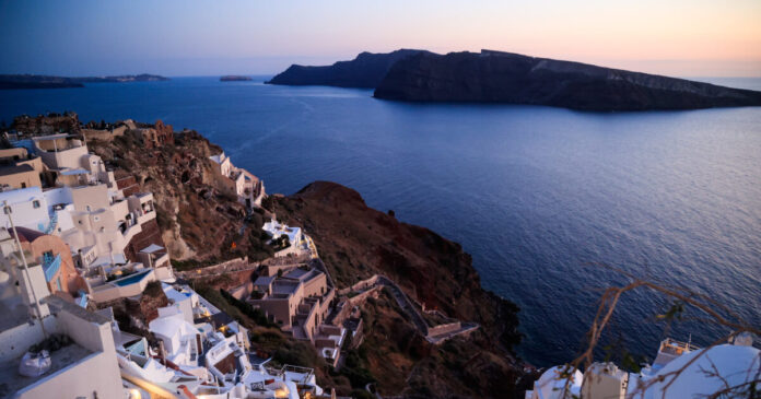 santorini-eurok-1200x630.jpg