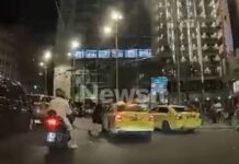 Ομόνοια: Άνδρας επιχείρησε να χτυπήσει οδηγό ταξί επειδή τον προσπέρασε