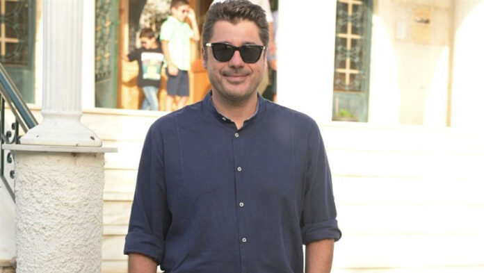 Έξω-φρενών-ο-Λάμπρος-Κωνσταντάρας-για-τις-αντιδράσεις-στα-social.jpg