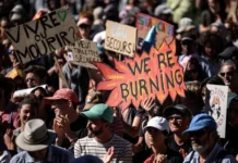 Ελβετία: «Όχι καλοκαίρια στους 50 βαθμoύς Κελσίου» – Διαδηλώσεις για την υπερθέρμανση του πλανήτη