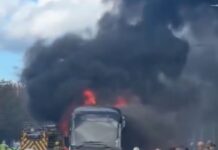 Λεωφορείο με οπαδούς της Σέλτικ πήρε φωτιά μετά το ντέρμπι με τη Ρέιντζερς