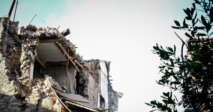 ekriksi-plaka-1-1200x630.jpg