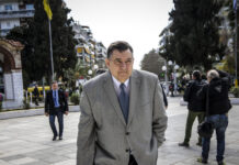 Γιώργος Καρατζαφέρης για Αντώνη Σαμαρά: «Δεν έχει μπέσα, έχει γινάτι με τον Μητσοτάκη»
