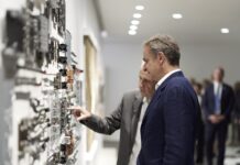 Ο Κυριάκος Μητσοτάκης επισκέφθηκε τα κεντρικά γραφεία της Nvidia και της Sequoia Capital στην Καλιφόρνια