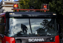 Θεσσαλονίκη: Είχε διαφορές με τη γειτόνισσα και έβαλε φωτιά στην πόρτα της και την απείλησε