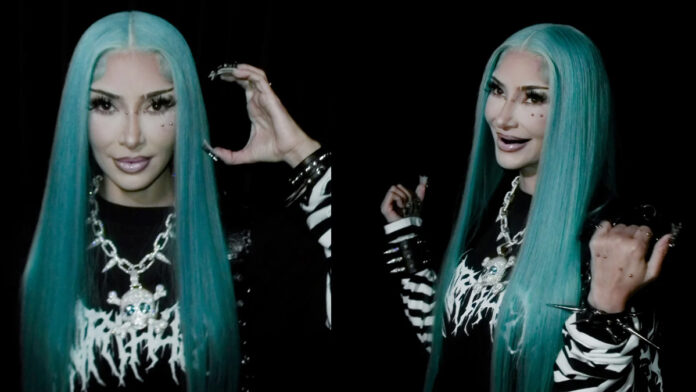 Kim-Kardashian-Μεταμφιέστηκε-στην-κόρη-της-για-το-Halloween.jpg