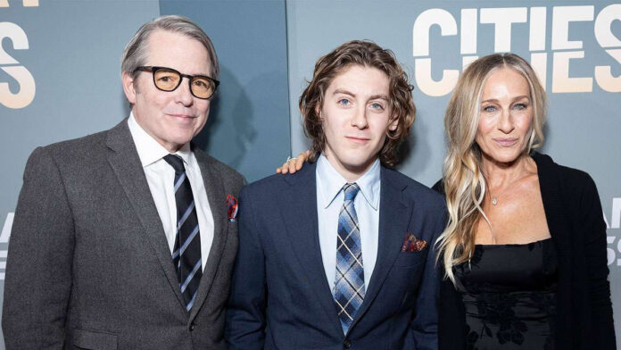 Sarah-Jessica-Parker-Σπάνια-έξοδος-με-τον-σύζυγο-και-τον.jpg