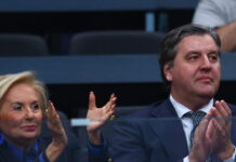 Ο Ντέγιαν Μποντιρόγκα στο Παναθηναϊκός – Φενέρμπαχσε: Είδε το παιχνίδι μαζί με τη Δέσποινα Γιαννακοπούλου