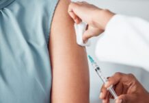 Αντιγριπικό εμβόλιο: Ποιοι πρέπει να το κάνουν κατά προτεραιότητα – Τι προβλέπει η εγκύκλιος του υπουργείου Υγείας