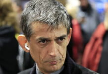 Καρανίκας κατά Τσίπρα: «Έκανε ιδιωτικό κόμμα με πολιτικά ρετάλια – Έχει ευθύνη που ο Μητσοτάκης φέγγει ως το Έβερεστ»