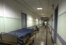 Νέα Ιωνία: Στο νοσοκομείο οδηγός ταξί μετά από επίθεση πελάτη της – Της δάγκωσε το αυτί και το έκοψε