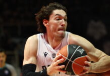 Μπασακσεχίρ – ΠΑΟΚ 84-81: Επέστρεψε από το -17 αλλά ηττήθηκε παρά την 30άρα του διαστημικού Τσέντι Όσμαν