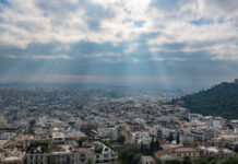 Καιρός: Παροδικές νεφώσεις και διαστήματα ηλιοφάνειας